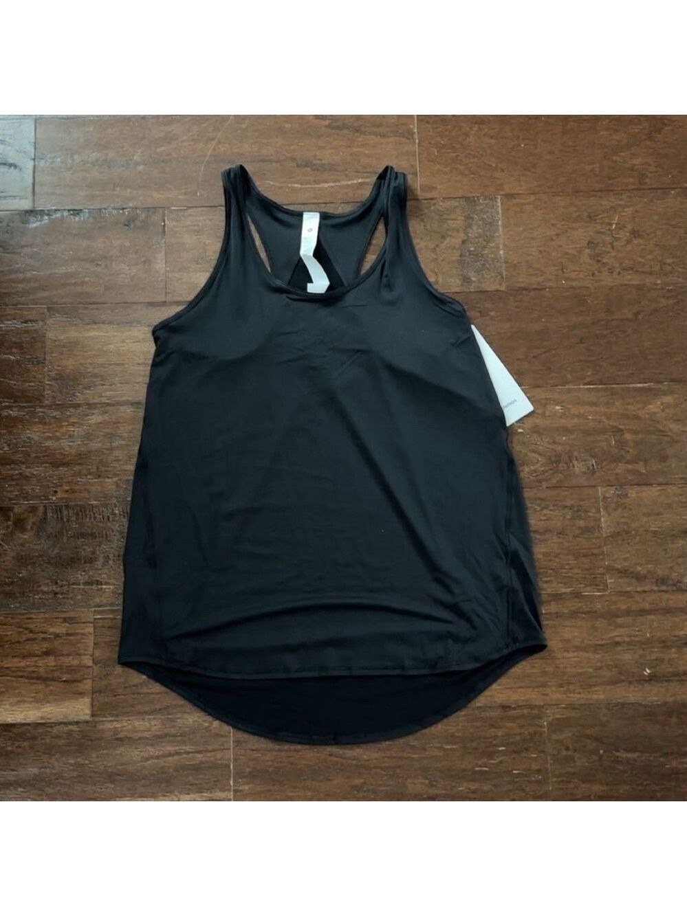 Lululemon- Essential pleated back tank top-black- size 6-NWT - Picture 5 of 8